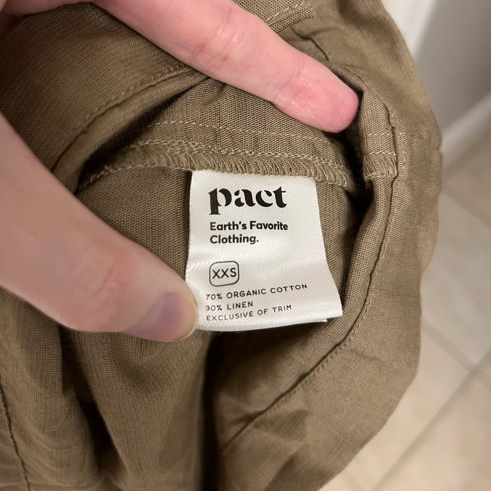 NWOT Pact Organic Canopy Linen Blend Notch Neck Dress in Khaki Green - Picture 11 of 13